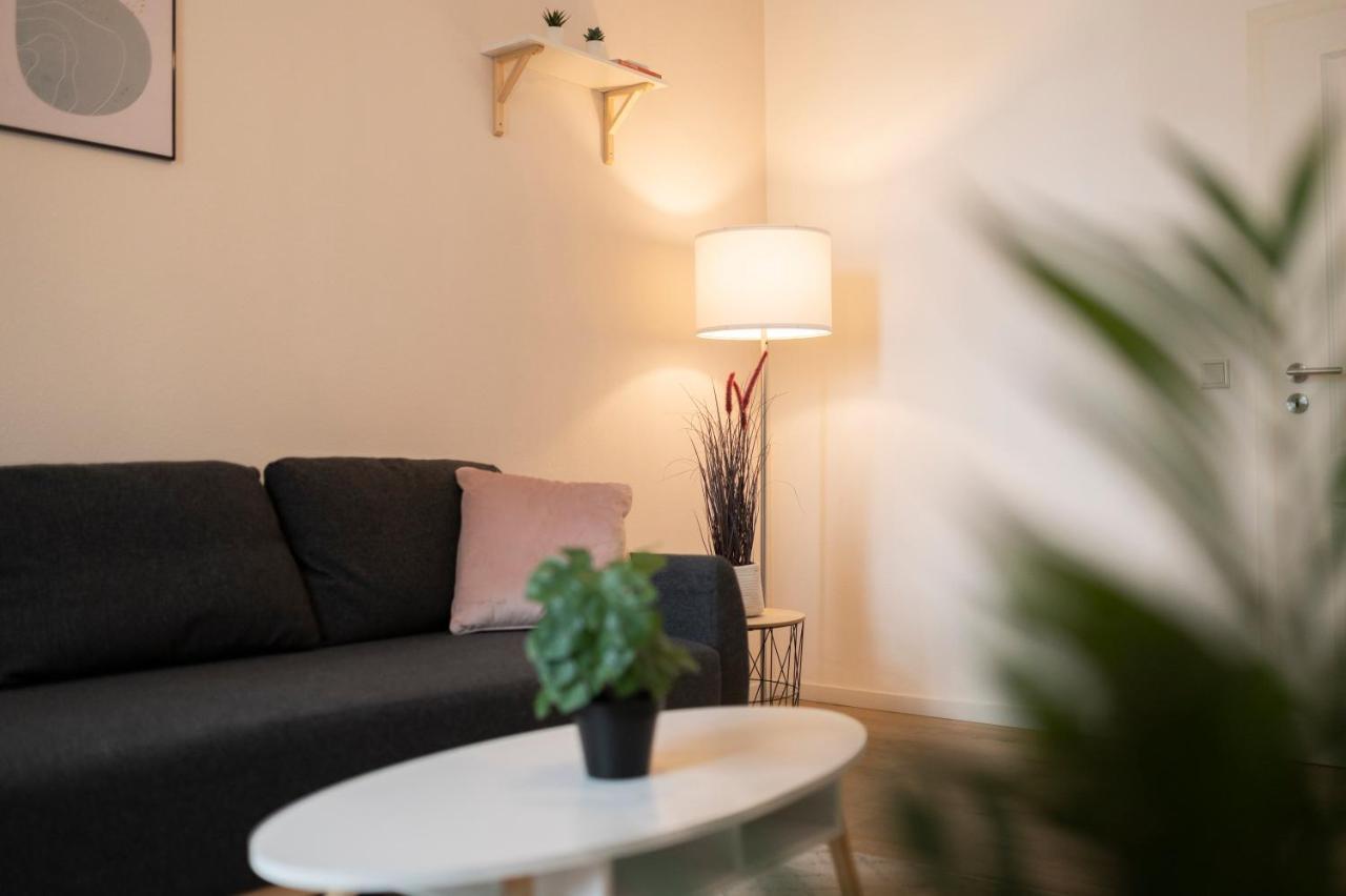 Peter Apartments - Premium Wohnung I 95Qm I 3 Schlafzimmer I Grosses Bad I Kueche I Wohnzimmer I Tv Fulda Eksteriør bilde